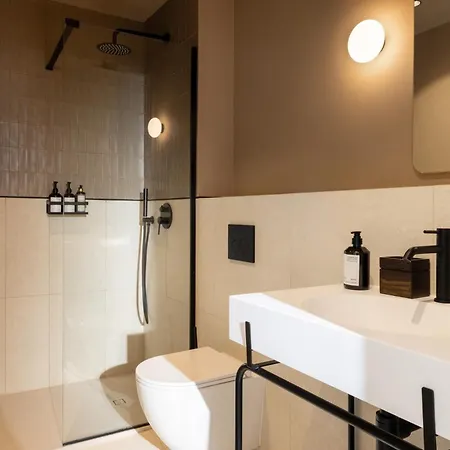 Ikonik Marengo Отель 4*